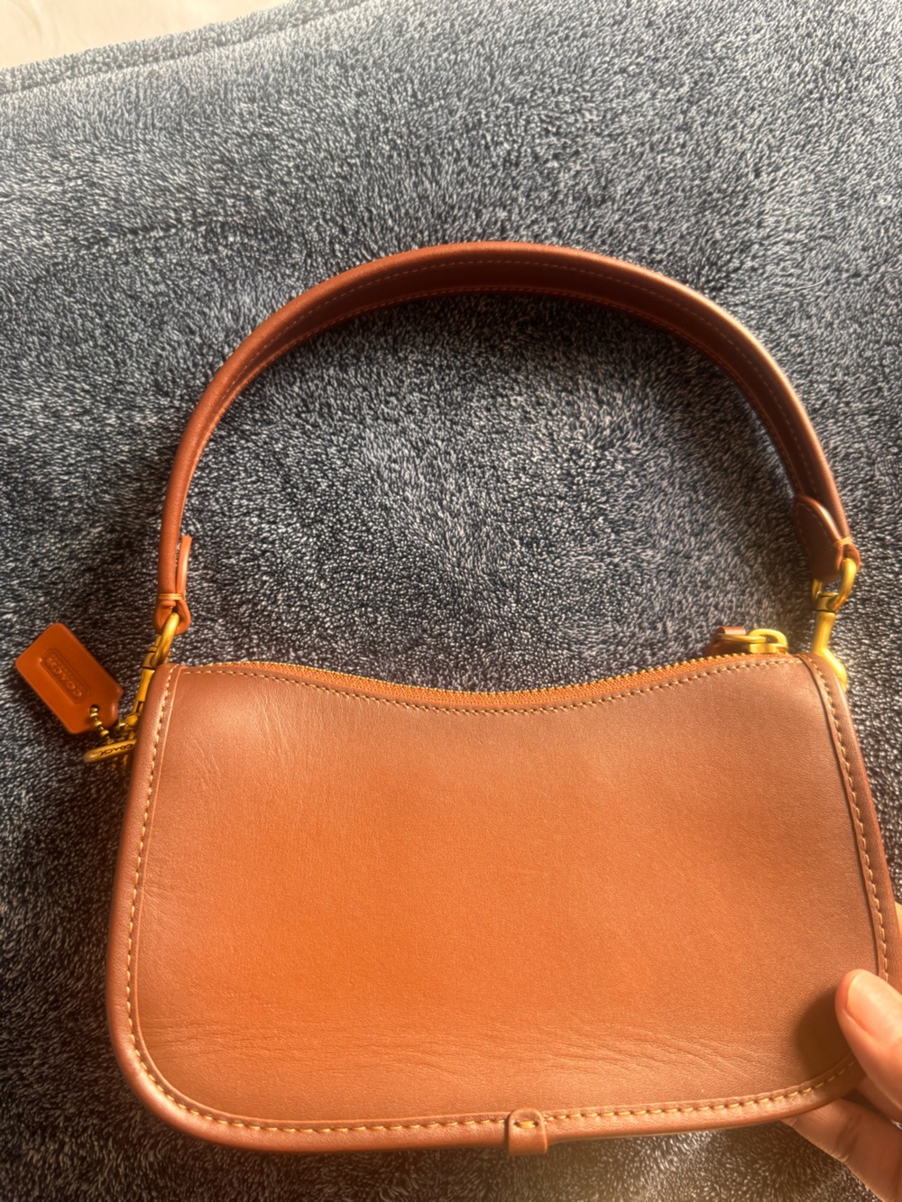 Coach Saddle Shoulder Bag in Chestnut Brown with Gold Hardware - Picture 3 of 4